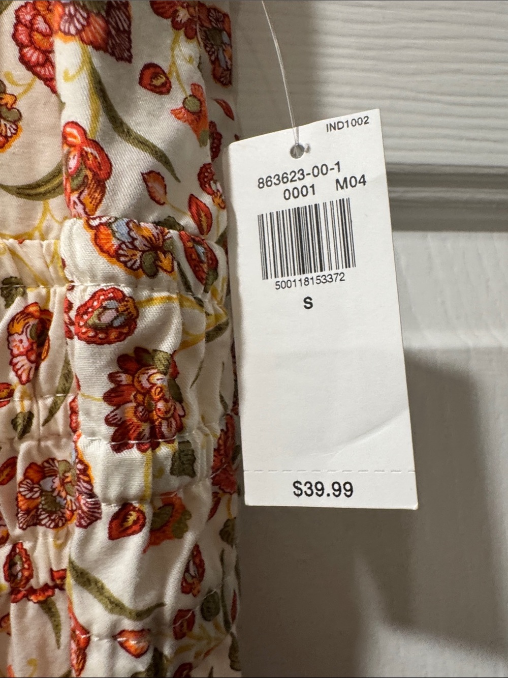 Old Navy Cream Maxi Dress with Red and Green Floral Print - Picture 4 of 5